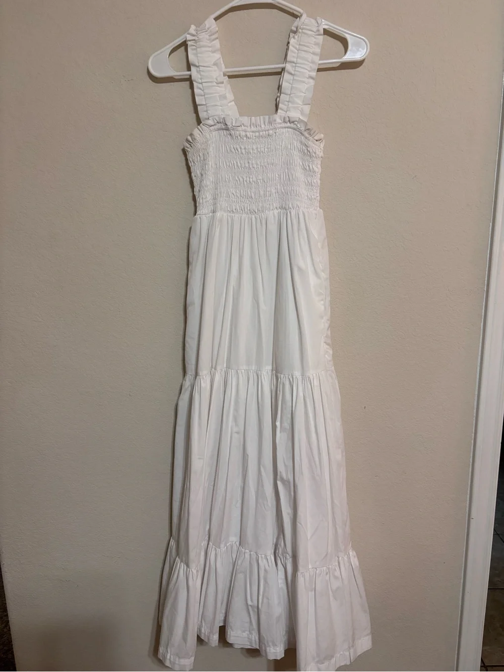 Abercrombie & Fitch White Tiered Maxi Dress